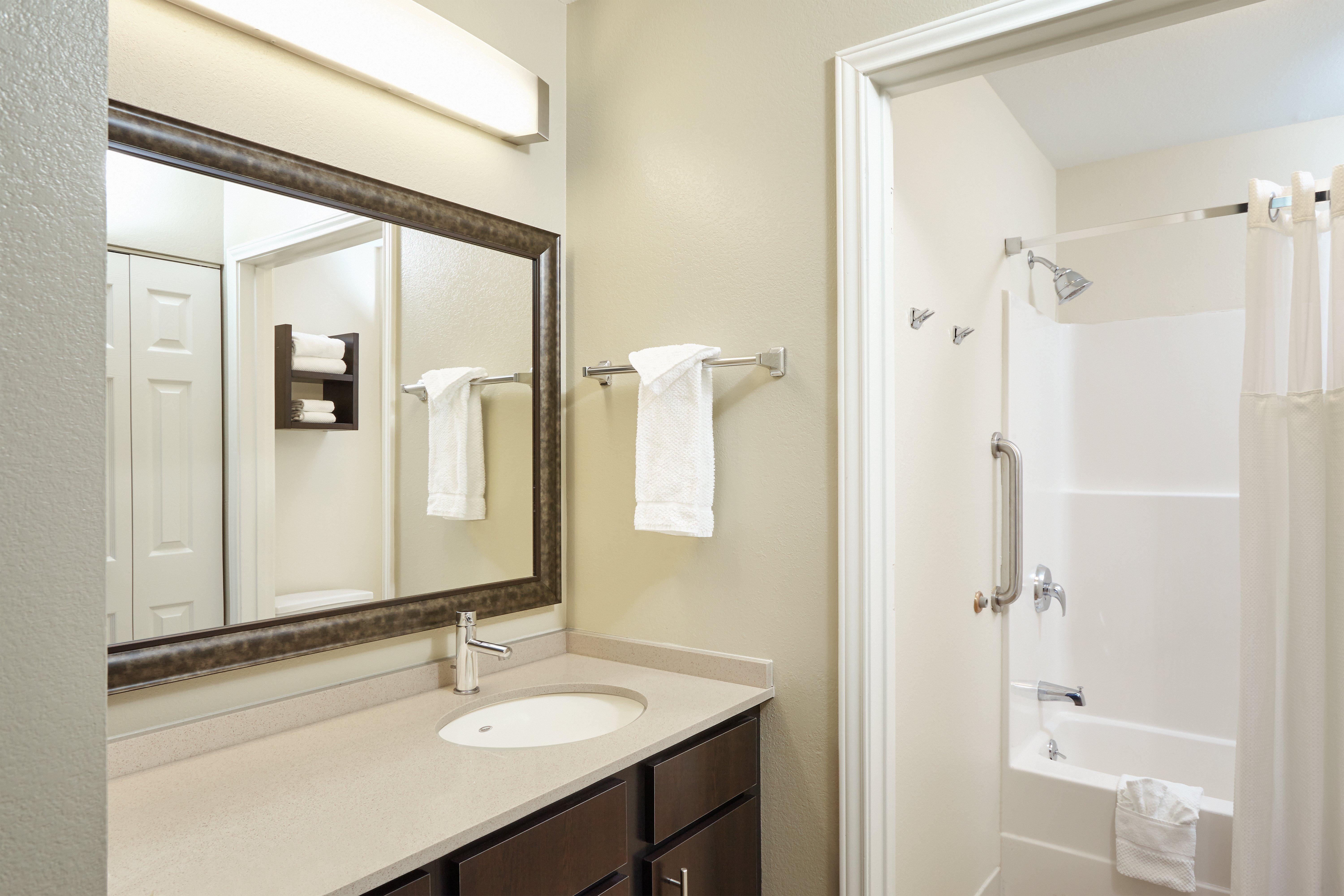 Staybridge Suites Lincolnshire By Ihg Ngoại thất bức ảnh