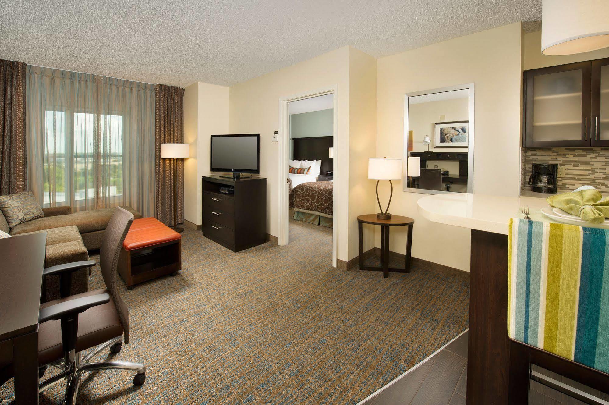 Staybridge Suites Lincolnshire By Ihg Ngoại thất bức ảnh