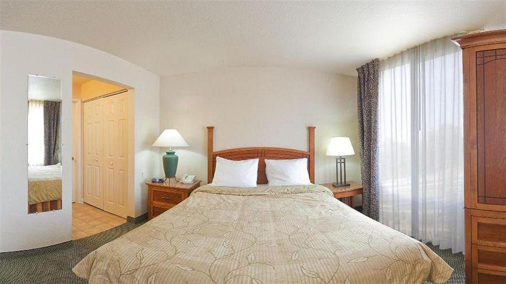 Staybridge Suites Lincolnshire By Ihg Ngoại thất bức ảnh